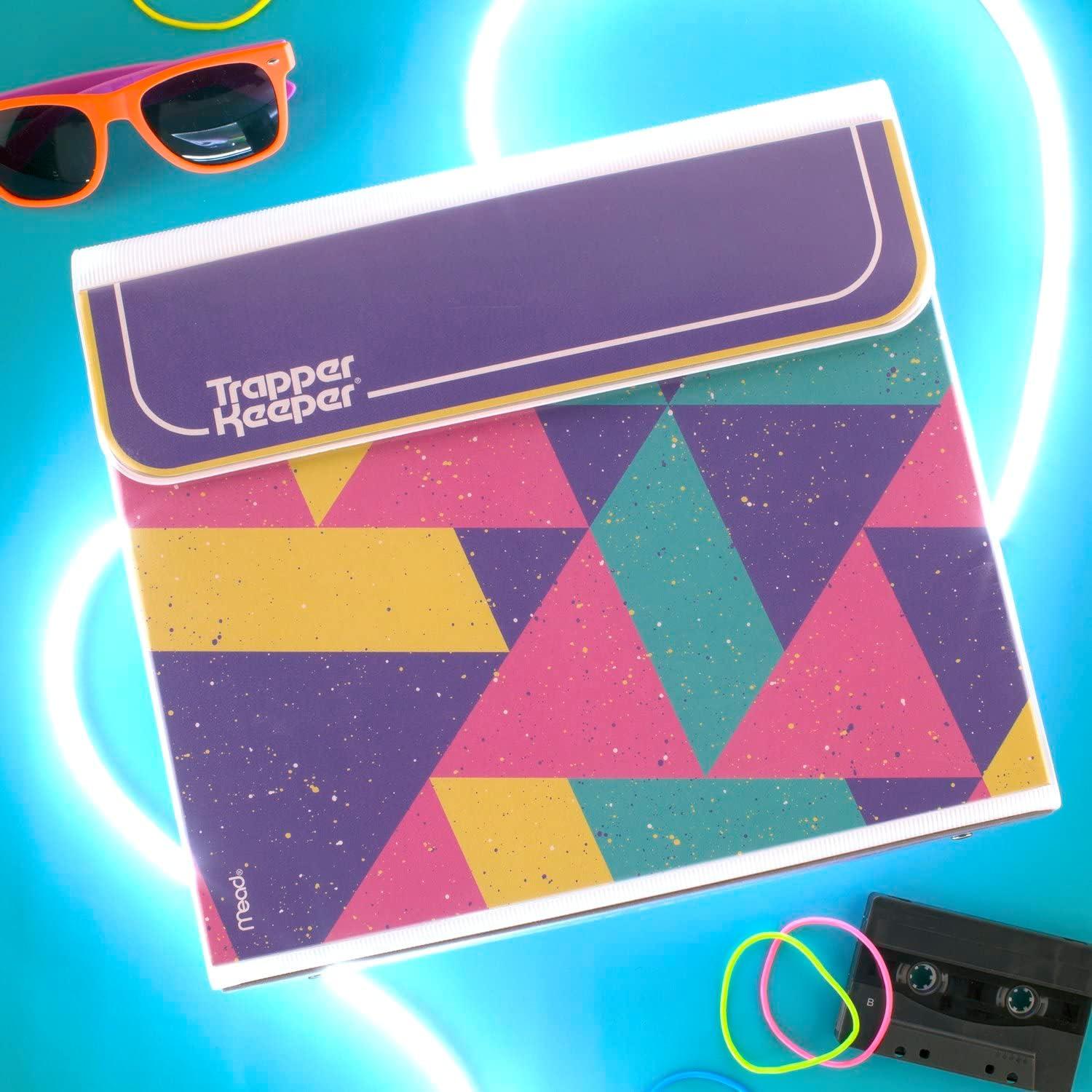 imageMead Trapper Keeper Binder Retro Design 1 Inch Binder with Folders and Pockets Holds 812quot x 11quot Paper Shapes 260038CQ1ECMColorblock
